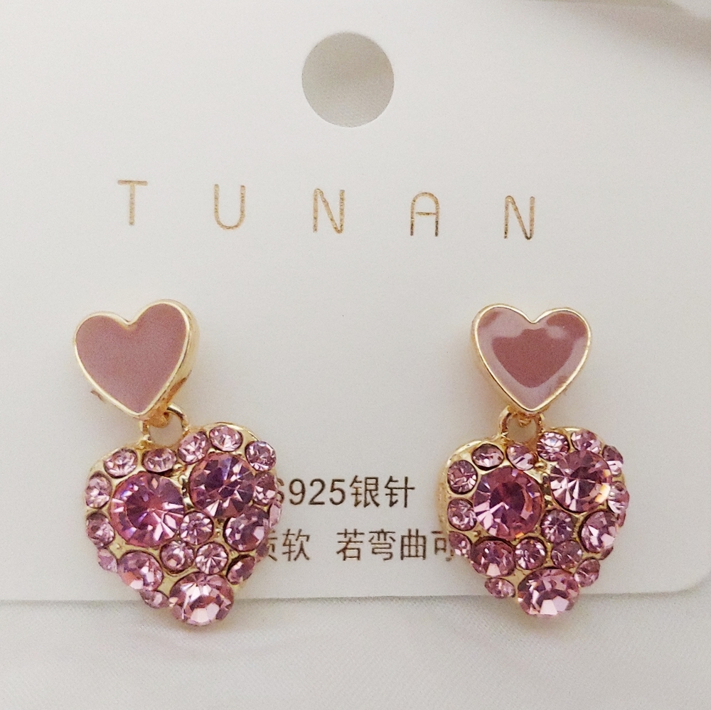 Kawaii Korean Pink Crystal Heart Dangle Earrings - Picture 2 of 5